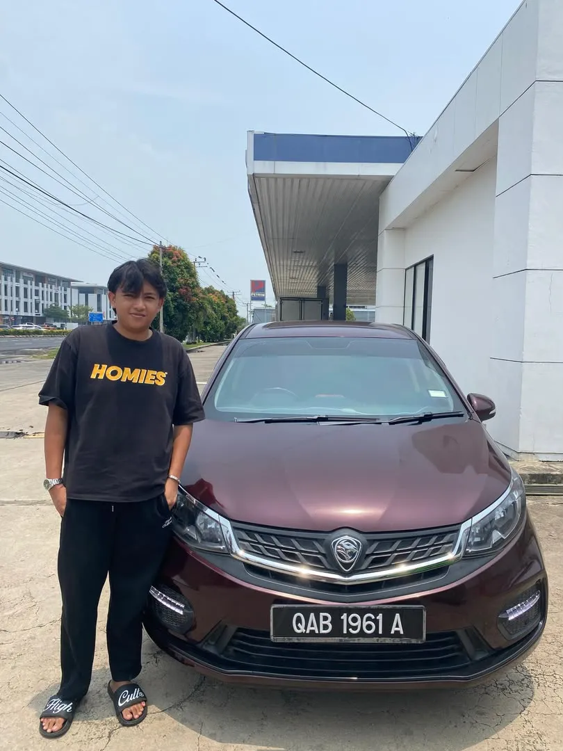 Pelanggan Bunga Car Rental