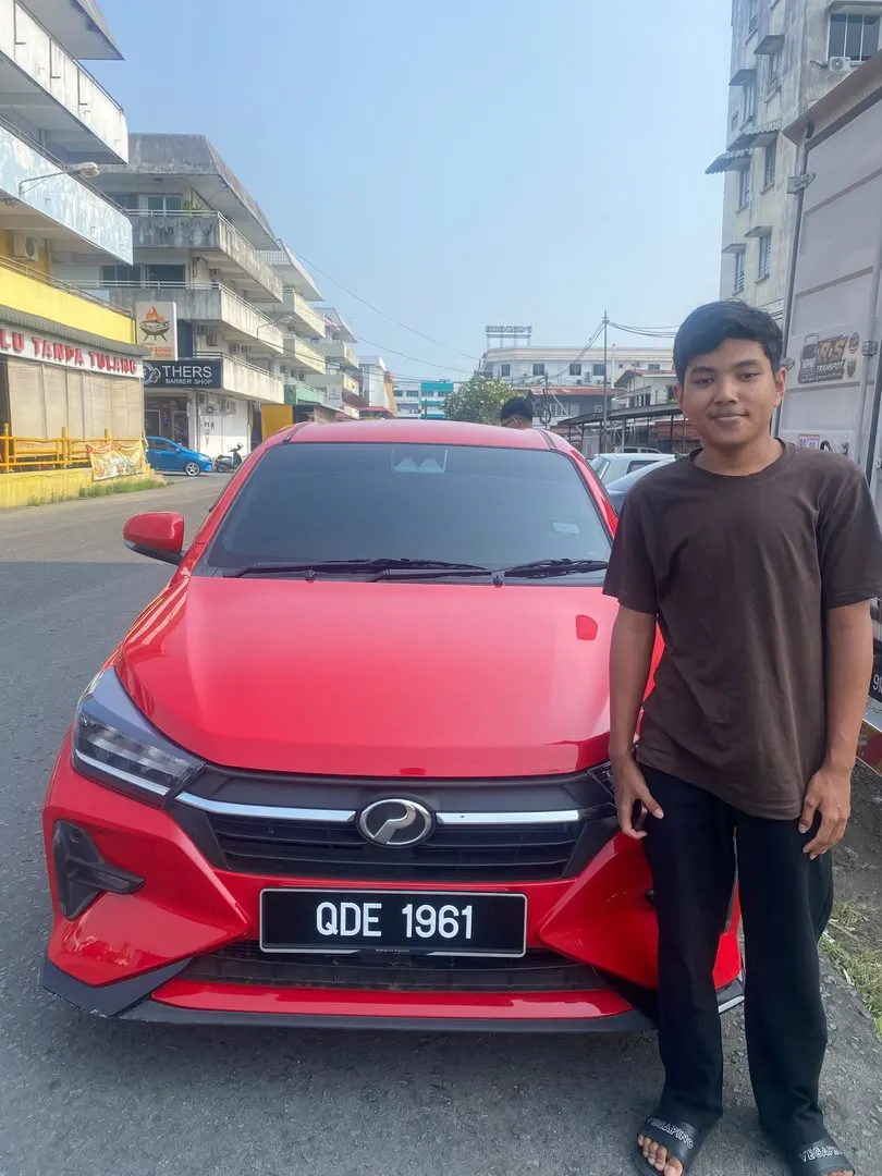 Pelanggan Bunga Car Rental